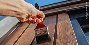 Schutz & Pflege für die Holzfassade