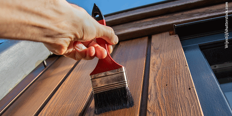 Schutz & Pflege für die Holzfassade