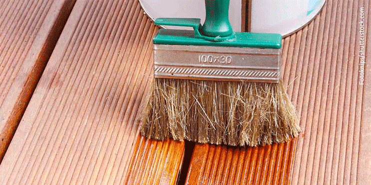 Terrassendielen pflegen und reinigen